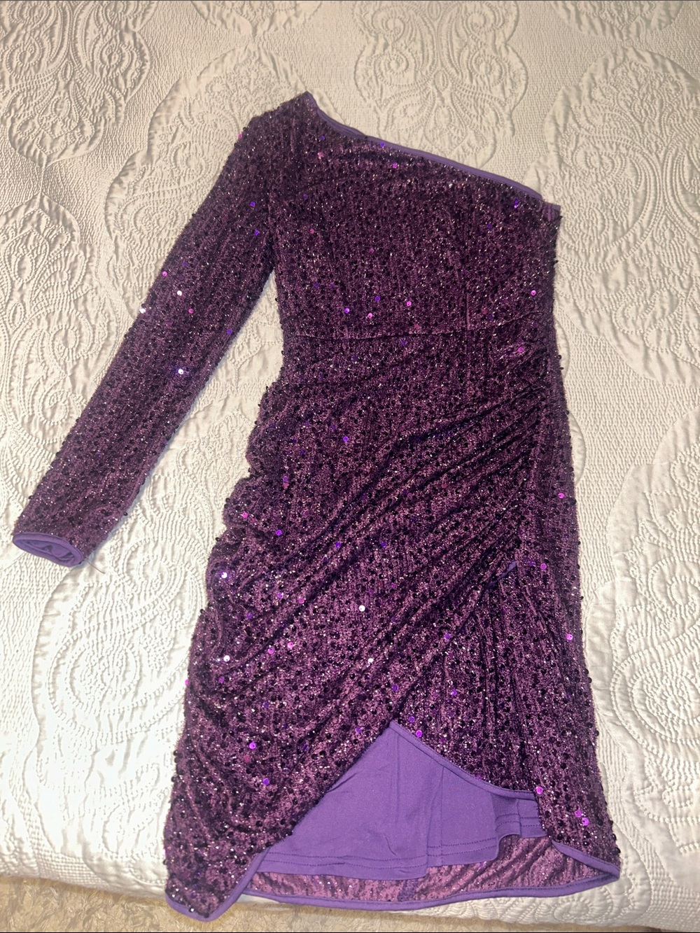 One-Shoulder Purple Sequin Cocktail Dress